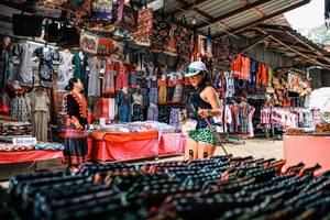BIB: 
                            <button type="button" onclick="openModal(25581174)" class="btn btn-primary btn-sm float-right btn-popup" data-toggle="modal" data-target=".modal-high-quality">
                        <i class="fas fa-shopping-cart"></i> Add to Cart
                    </button>
                                            <button type="button" onclick="isThisMe(25581174, true)" class="btn btn-success btn-sm float-right btn-popup btn-isme hidden" data-toggle="tooltip" data-placement="bottom" title="นี่คือรูปของคุณใช่ไหม คลิกที่นี่เพื่อเอาเข้าอัลบั้ม">
                        <i class="fas fa-plus"></i> Add to album
                    </button>
                    <button type="button" onclick="isThisMe(25581174, false)" class="btn btn-warning btn-sm float-right btn-popup btn-isnotme hidden">
                        <i class="fas fa-ban"></i> Remove from album
                    </button>